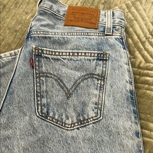 Levi’s Baggy Dad Jeans